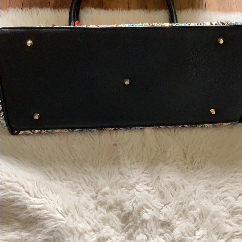 Colorful Tote - Picture 4 of 5